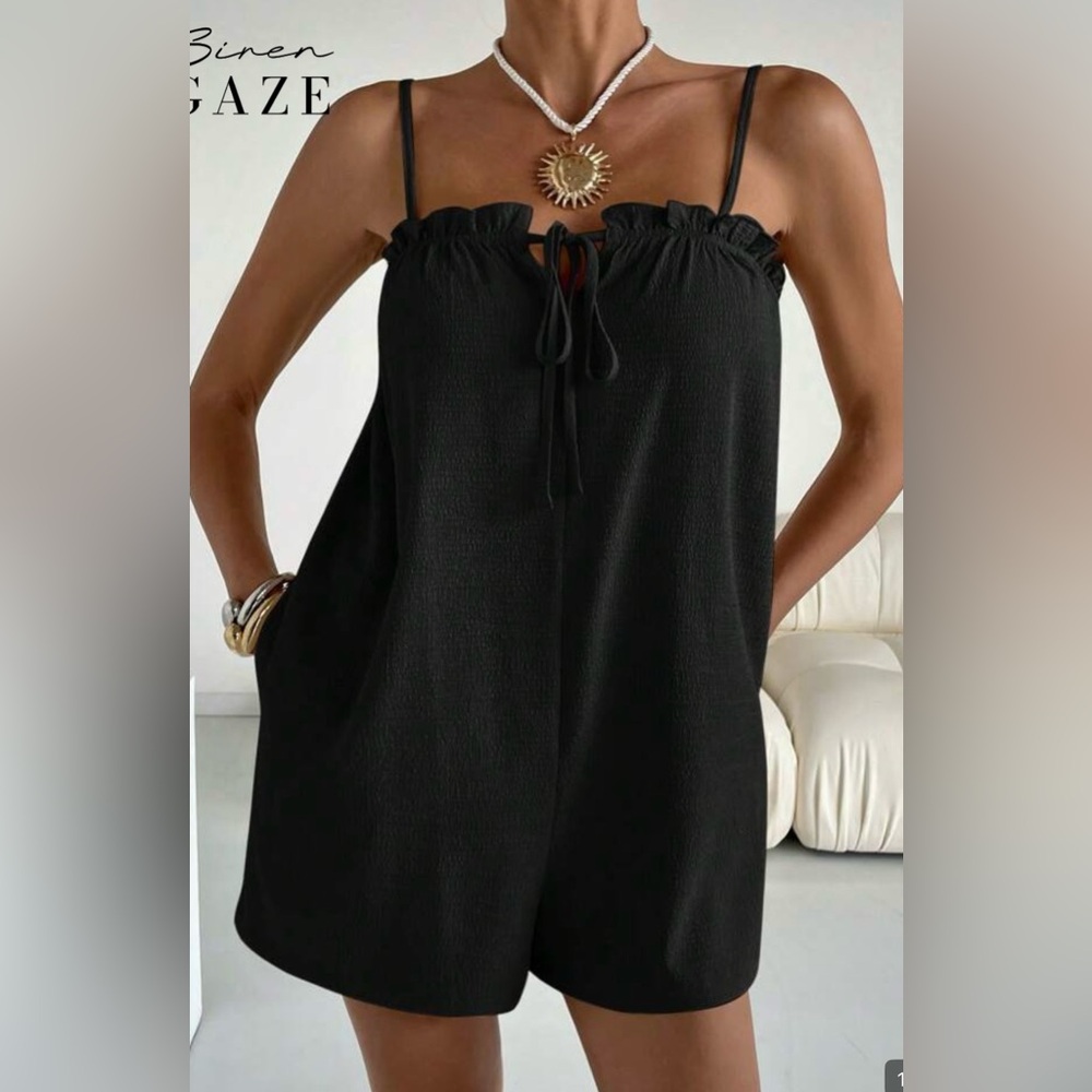 Women’s Black Sleeveless‎ Short Jumpsuit